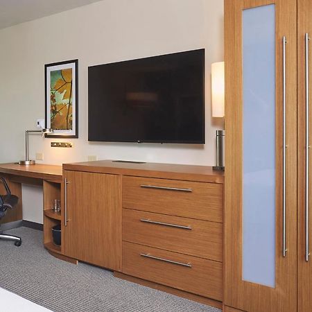 Hyatt Place Toronto/Mississauga Centre エクステリア 写真